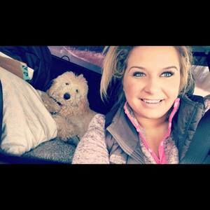 Meet your Posher, Lacey